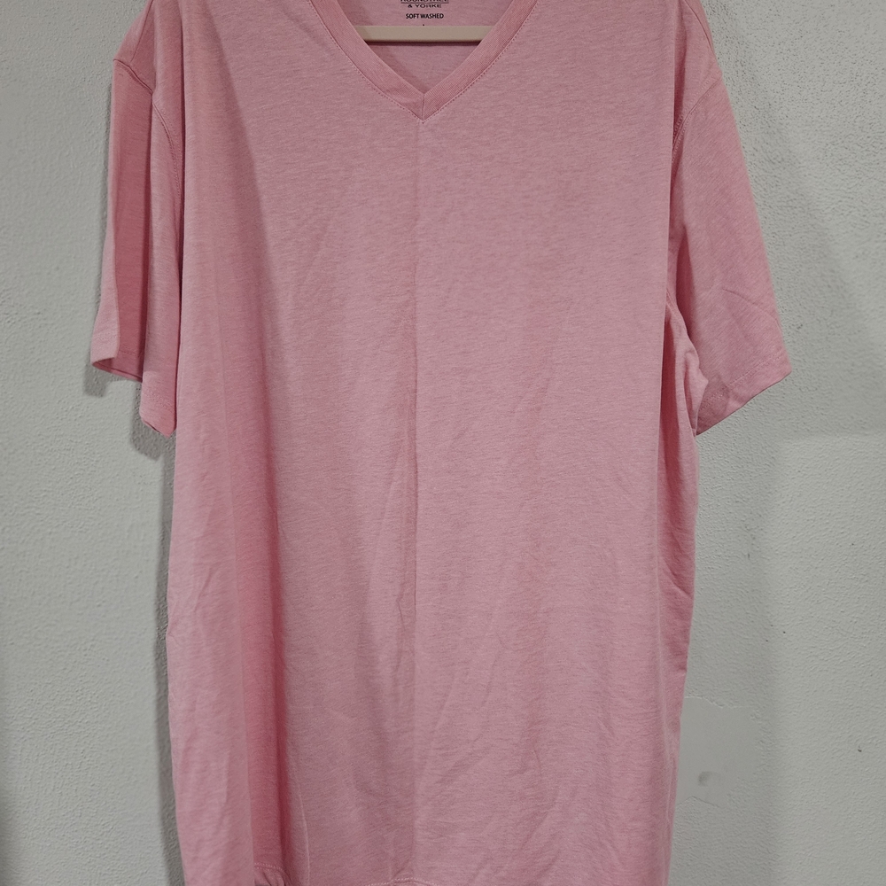 Roumdtree & Yorke Men's Pink V-Neck T-Shirt